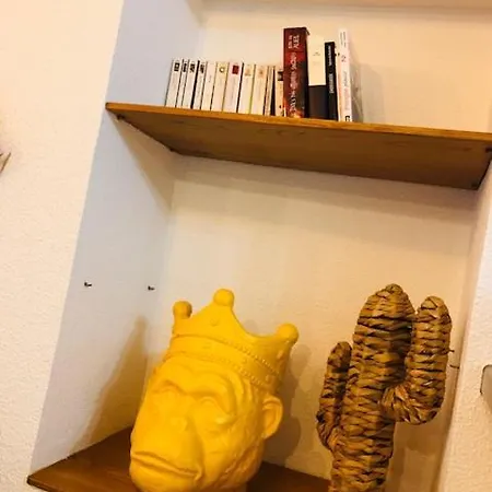 Dans Le Quartier Recherché Du Mouré Apartamento