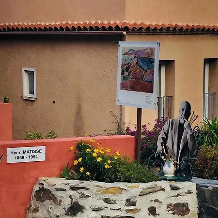 Dans Le Quartier Recherché Du Mouré Apartamento